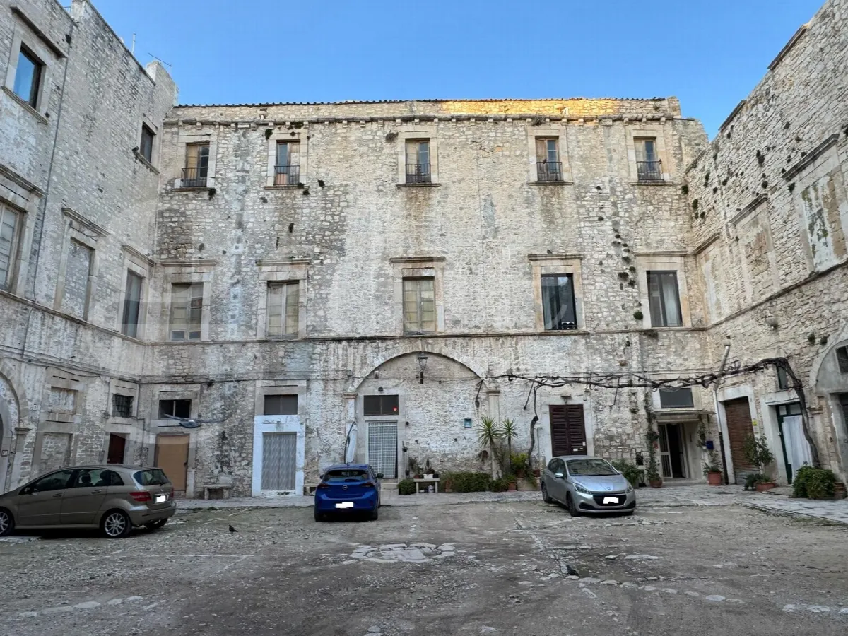 Loft/Open Space in vendita a Giovinazzo - foto 2