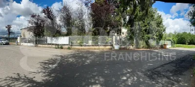 Palazzo/Stabile in vendita a Biella, Chiav... - foto 1