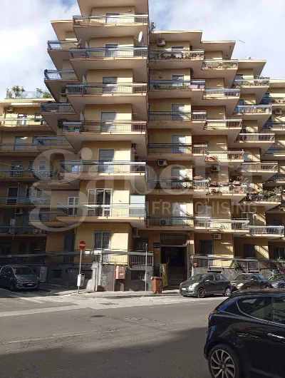Appartamento in vendita a Catania, Cittade... - foto 2