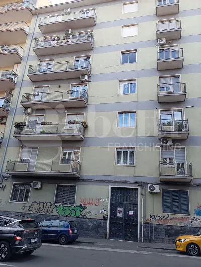 Appartamento in vendita a Catania, Cittade... - foto 1