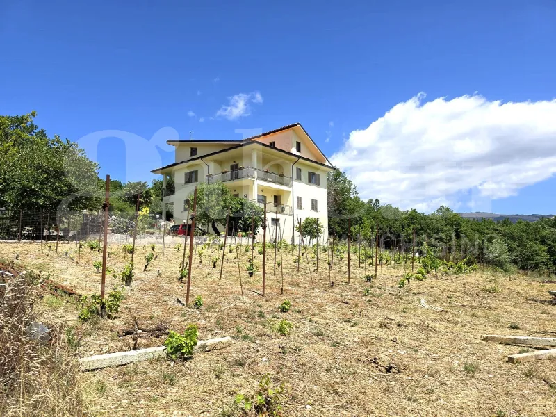 Villetta a schiera in vendita a Isernia - foto 1