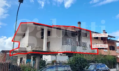Casa Indipendente a Pesche
