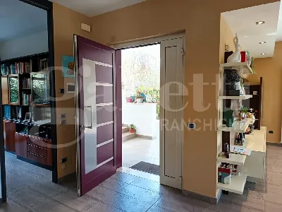 Casa Indipendente in vendita a Pesche - foto 9