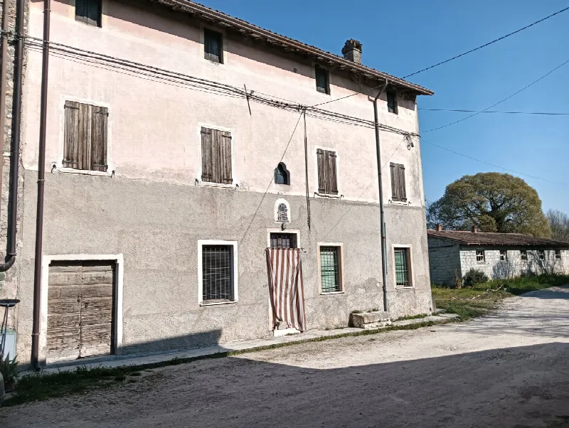 Rustico/Casale in vendita a Monzambano - foto 2
