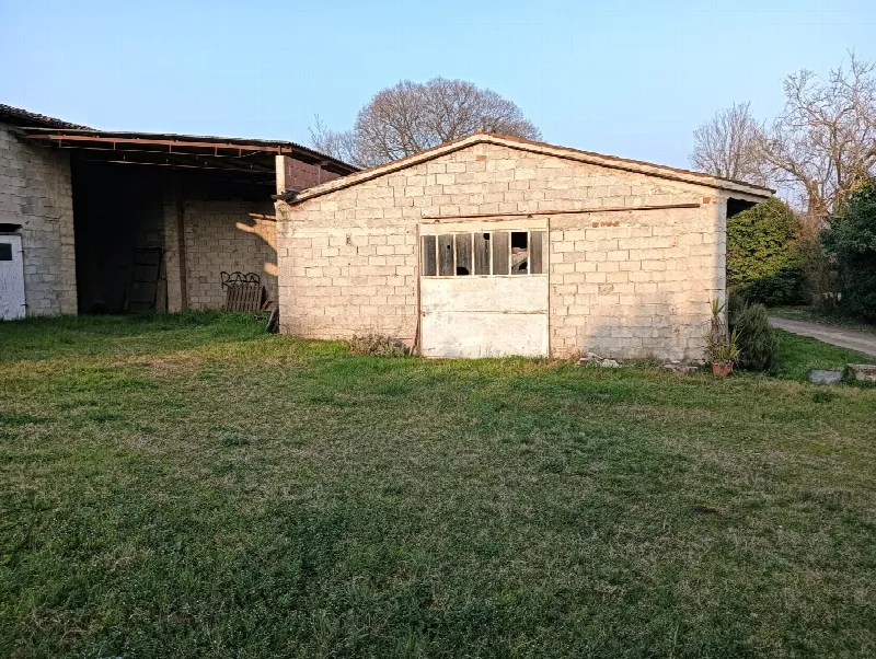 Rustico/Casale in vendita a Monzambano - foto 4