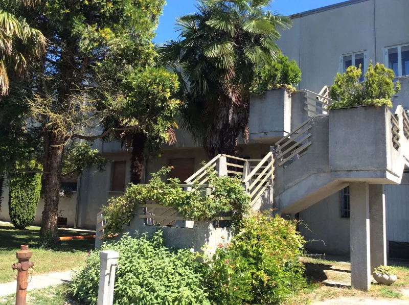 Palazzo/Stabile in vendita a Gavello - foto 2