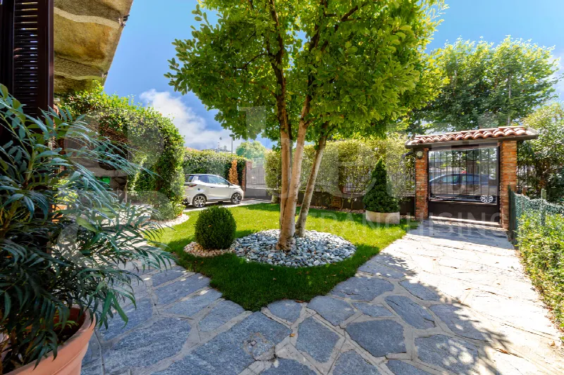 Casa Indipendente in vendita a Rozzano - foto 3