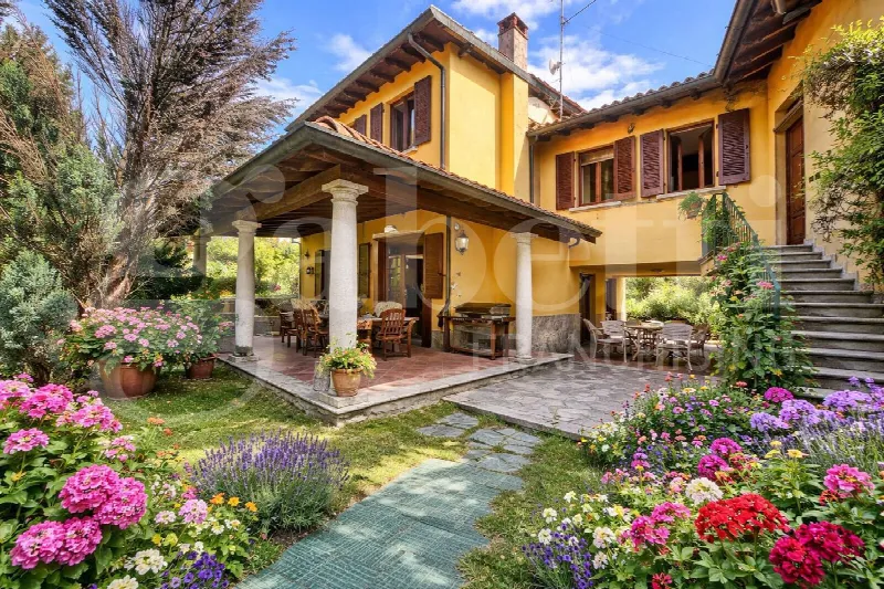 Villa in vendita a Pietra de' Giorgi - foto 2