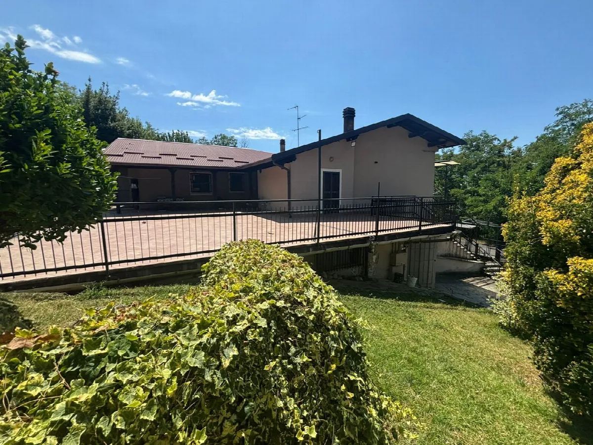 Villa in vendita a Broni - foto 2