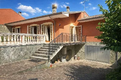 Villa a San Damiano al Colle