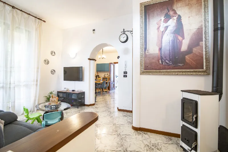 Villa in vendita a Castana - foto 6