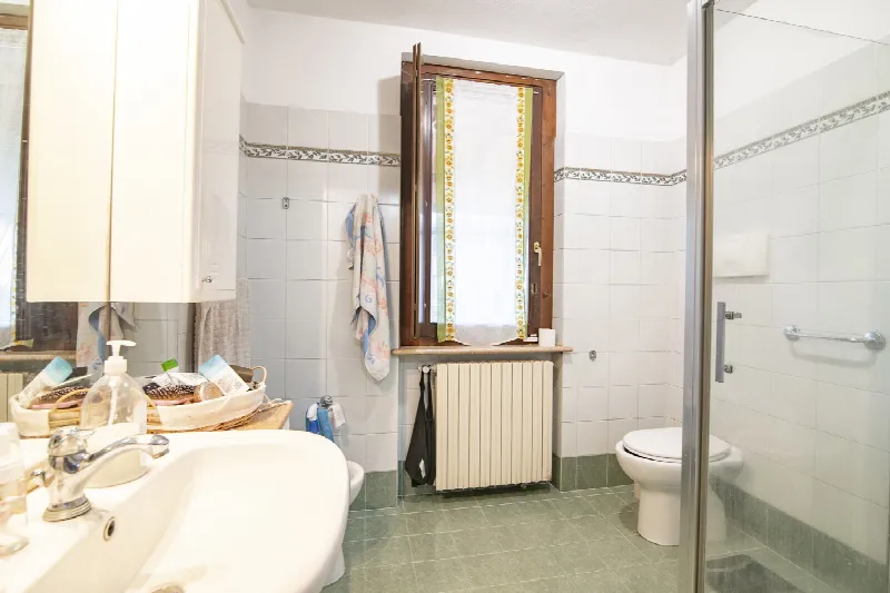 Villa in vendita a Castana - foto 9