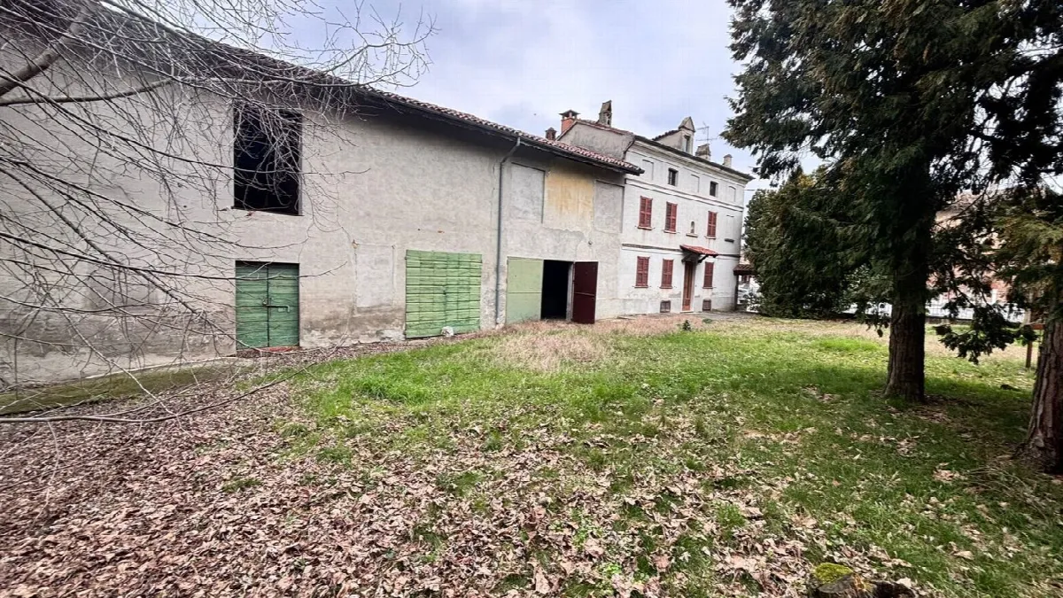 Rustico/Casale in vendita a Zenevredo - foto 4