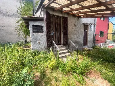 Casa Indipendente in vendita a Montù Becca... - foto 9