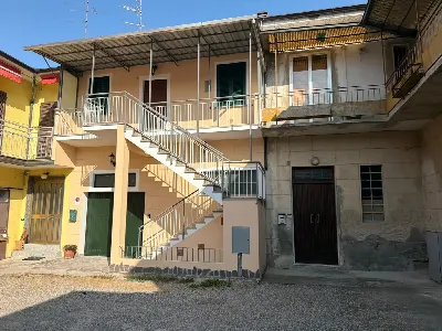 Appartamento a Broni