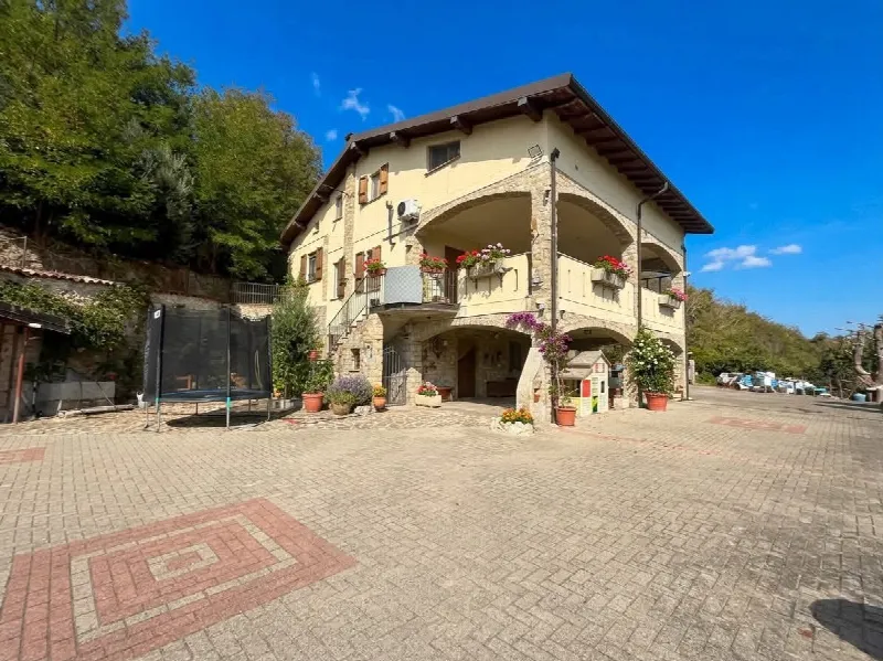 Villa in vendita a Montescano - foto 1