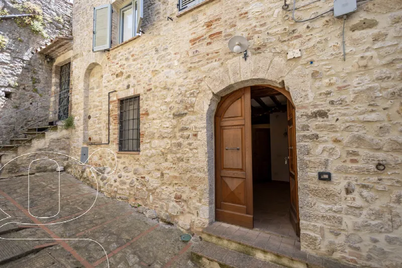 Casa Indipendente in vendita a Todi - foto 2