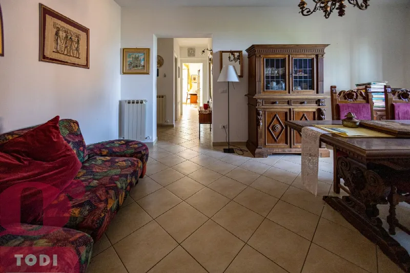 Appartamento in vendita a Todi - foto 1