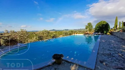 Rustico/Casale in vendita a Todi - foto 3