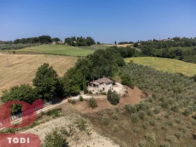 Rustico/Casale in vendita a Todi - foto 4