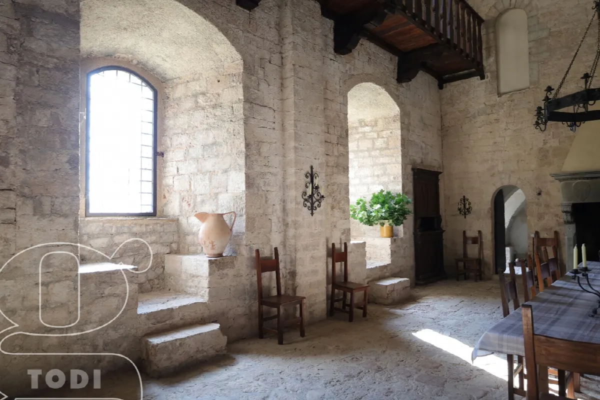 Rustico/Casale in vendita a Massa Martana - foto 2