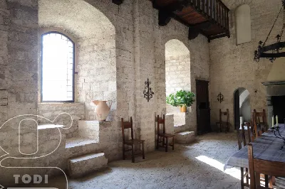 Rustico/Casale in vendita a Massa Martana - foto 2