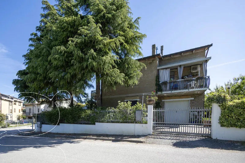 Casa Indipendente in vendita a Giano dell'Umbria - foto 1