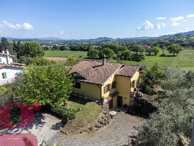Casa Indipendente in vendita a Fratta Todi... - foto 1