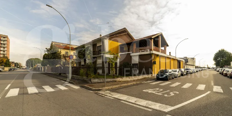 Palazzo/Stabile in vendita a Trezzano sul Naviglio - foto 1