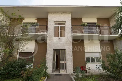 Palazzo/Stabile in vendita a Trezzano sul ... - foto 2