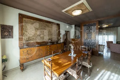 Palazzo/Stabile in vendita a Trezzano sul ... - foto 6