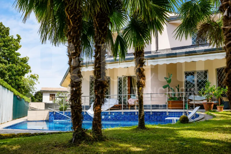 Villa in vendita a Trezzano sul Naviglio - foto 1