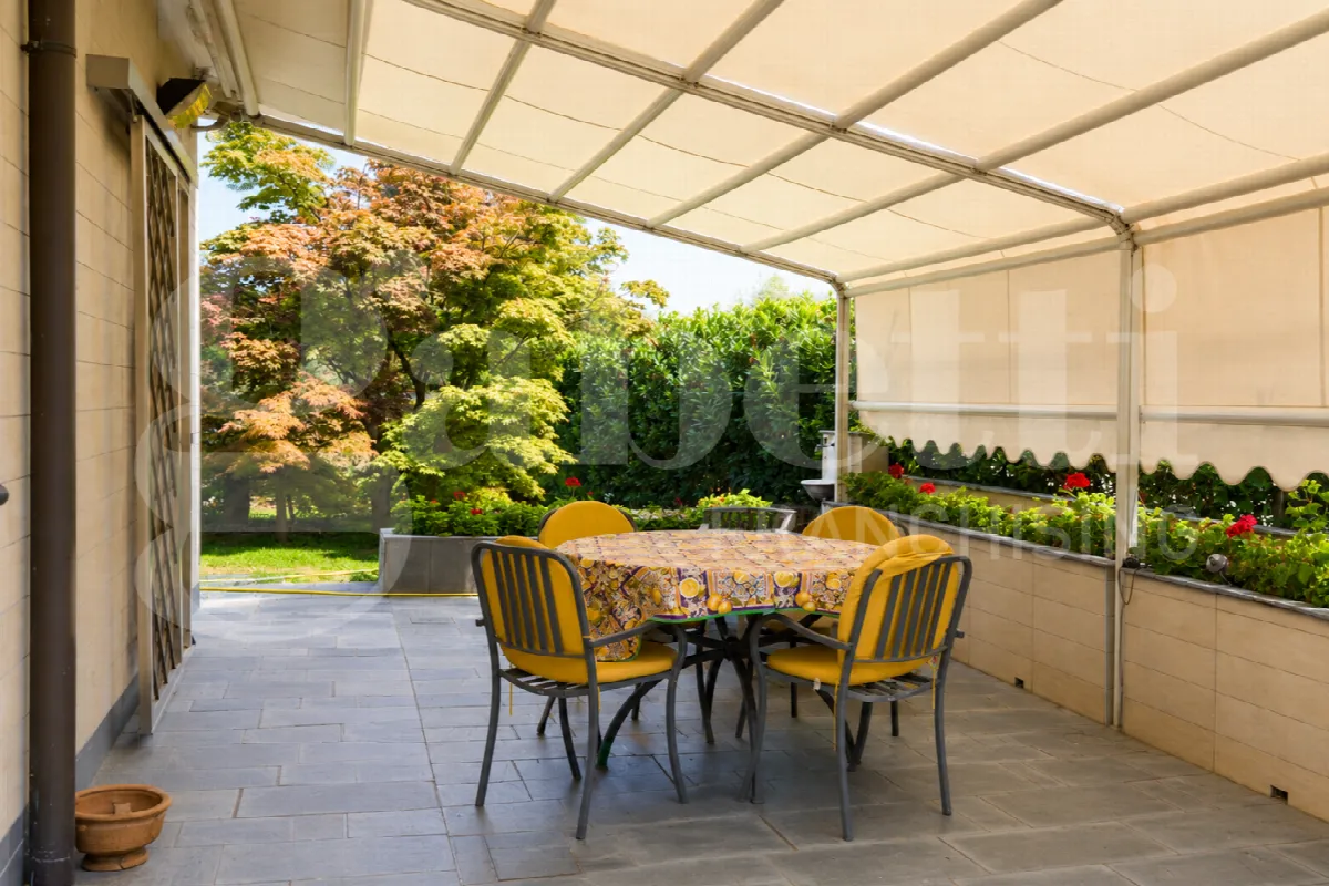 Villa in vendita a Trezzano sul Naviglio - foto 2