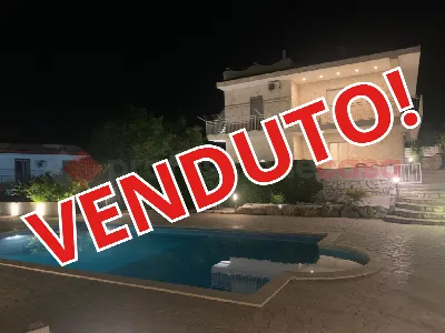 Villetta a schiera in vendita a Castellana... - foto 1