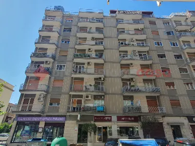 Appartamento in vendita a Bari, Japigia, s... - foto 2