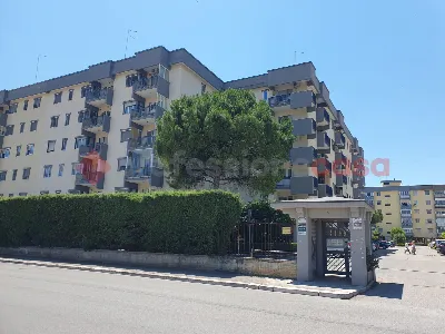 Appartamento in vendita a Bari, Japigia, s... - foto 2