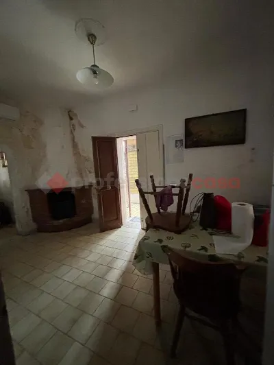 Casa Indipendente in vendita a Bari, Fesca... - foto 2
