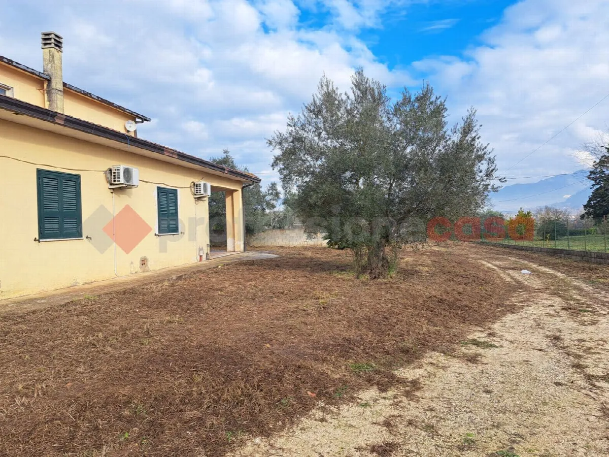 Casa Indipendente in vendita a Cassino - foto 2