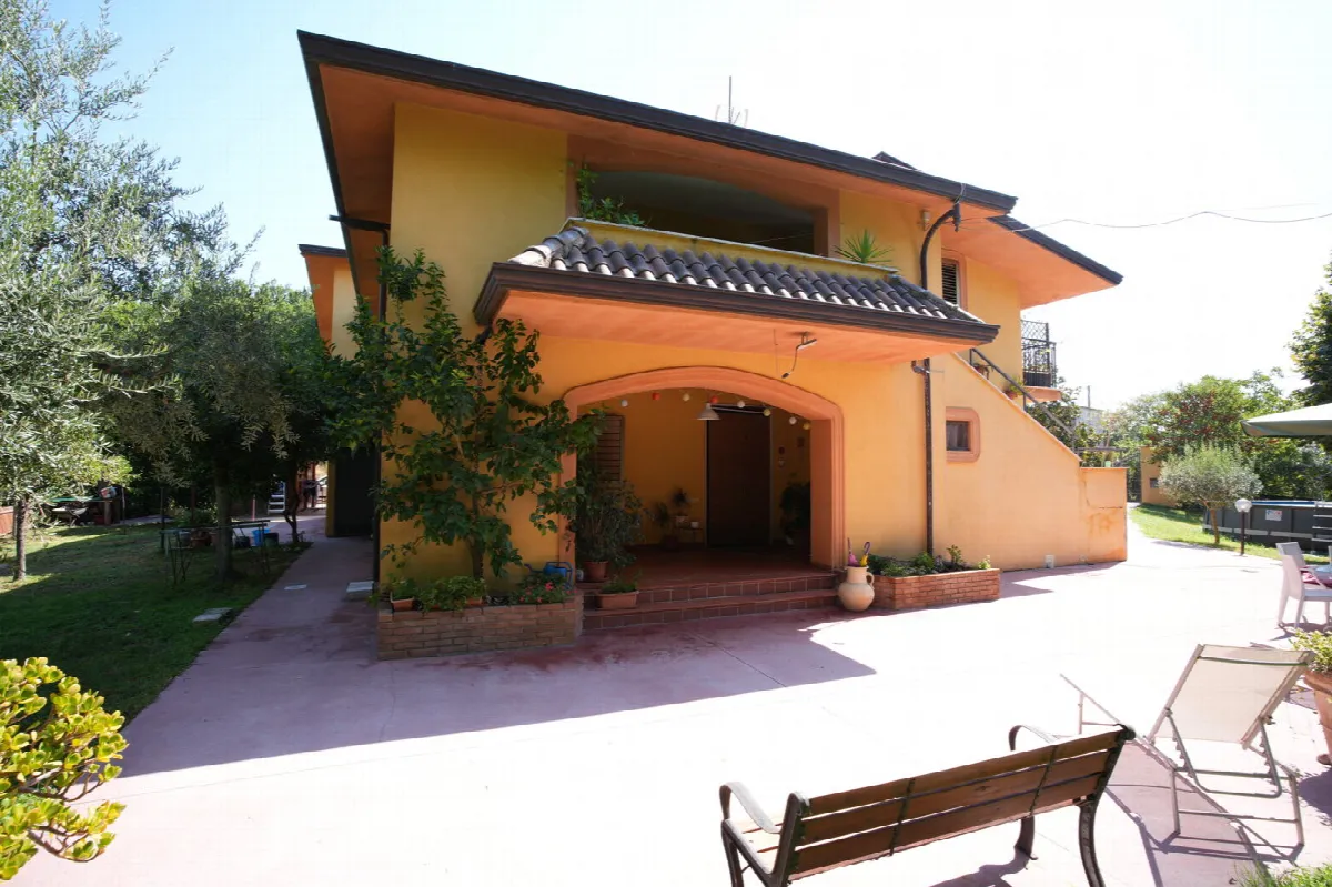 Casa Indipendente in vendita a San Vittore del Lazio - foto 2