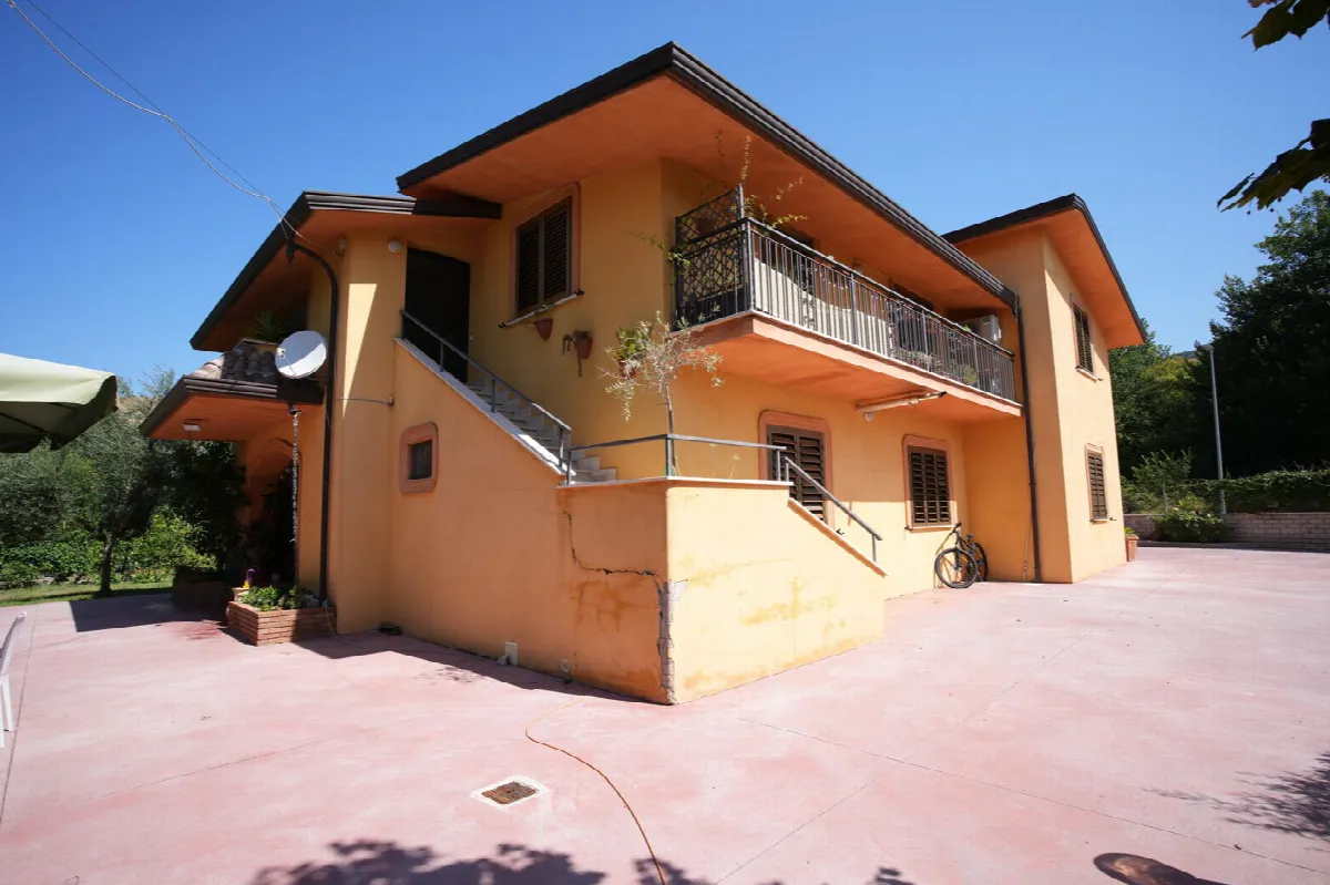 Casa Indipendente in vendita a San Vittore del Lazio - foto 3