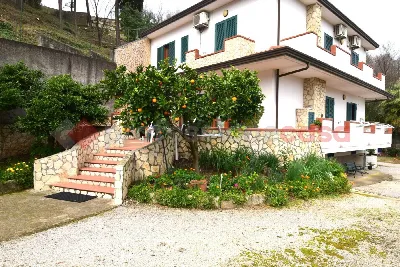 Casa Indipendente in vendita a Mercato San... - foto 1