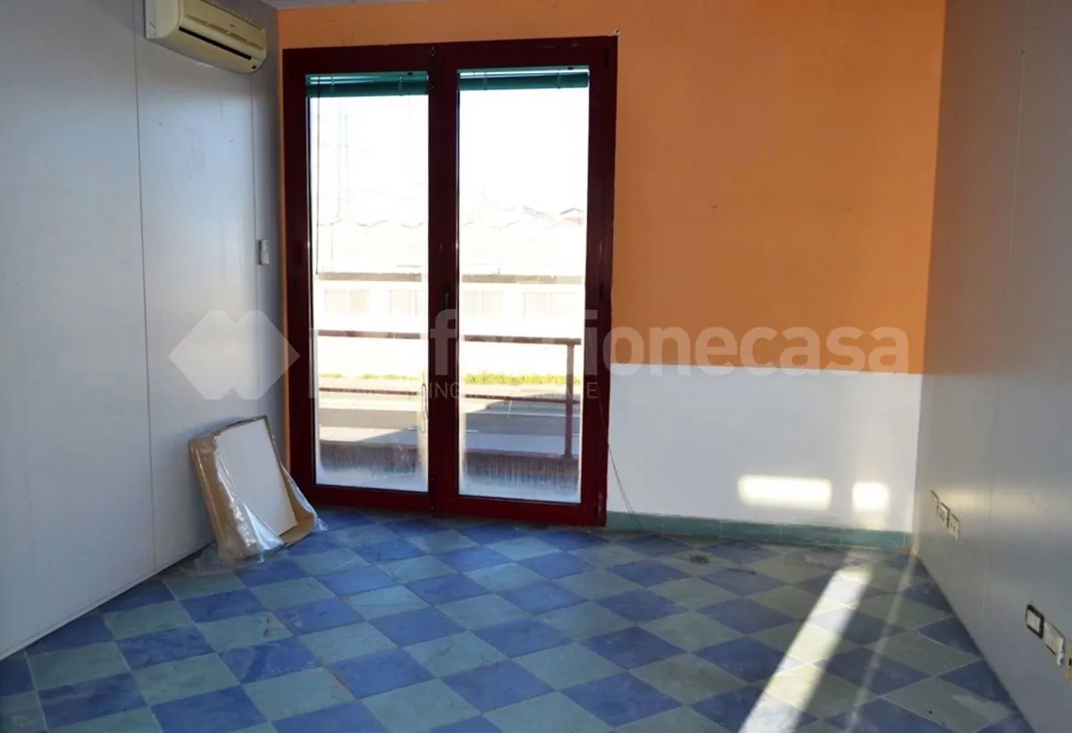 Ufficio in vendita a Livorno, Corea, Shangai, Picchianti - foto 2