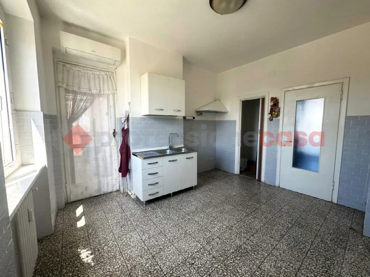 Appartamento in vendita a Livorno, Ospedale, Stazione, Sorgenti - foto 5