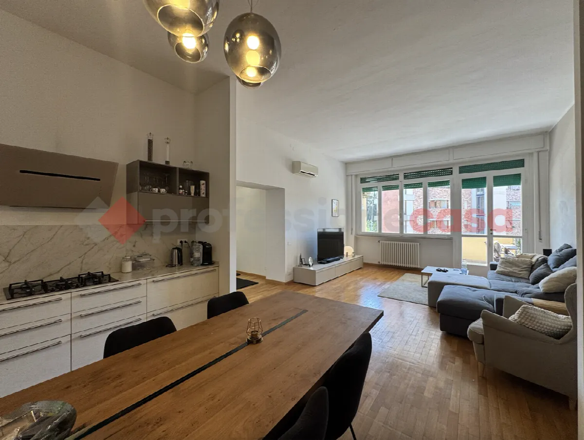 Appartamento in vendita a Livorno, Porta A Mare, Mazzini, Piazza Roma, Borgo Cappuccini, Calzabigi - foto 2
