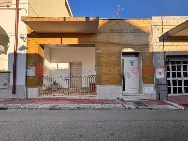 Casa Indipendente in vendita a Roccaforzata - foto 1
