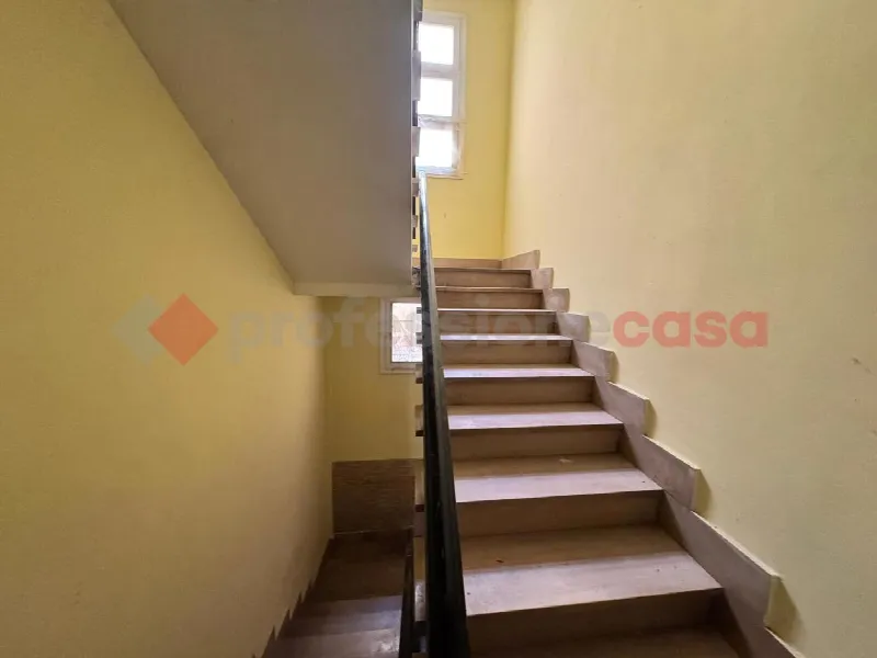 Palazzo/Stabile in vendita a Pulsano - foto 4