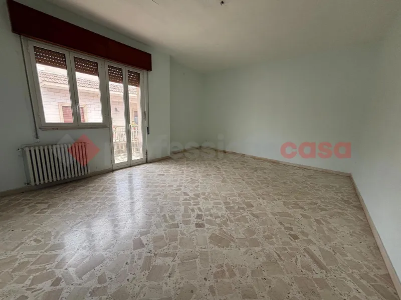 Palazzo/Stabile in vendita a Pulsano - foto 7
