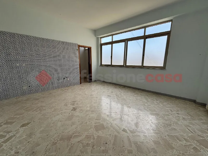 Palazzo/Stabile in vendita a Pulsano - foto 9