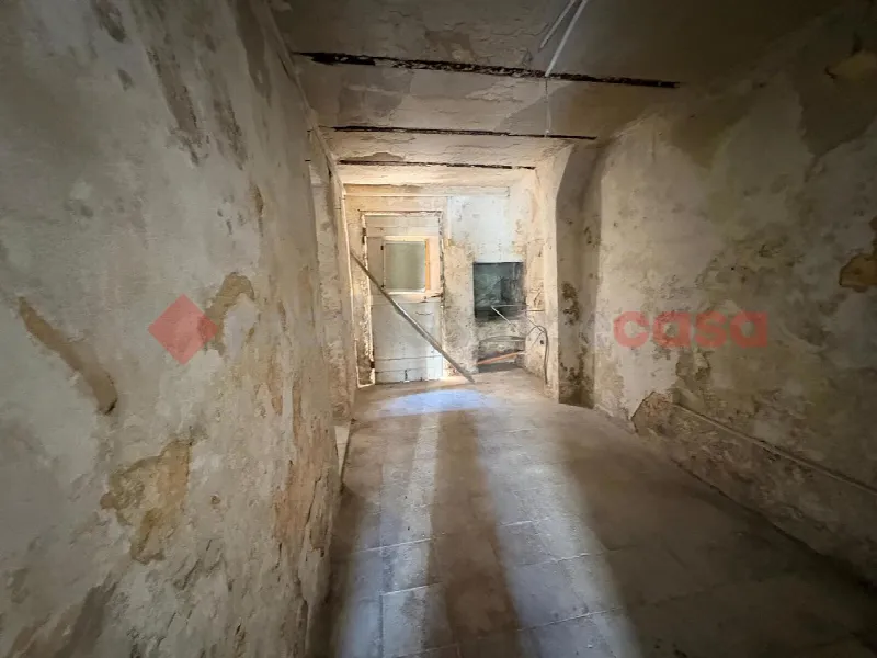 Palazzo/Stabile in vendita a Pulsano - foto 9