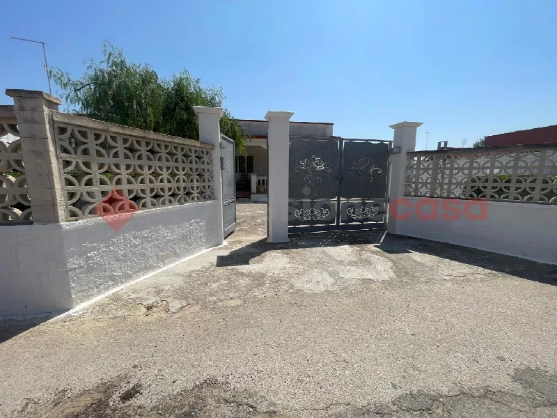 Villetta a schiera in vendita a Pulsano - foto 1